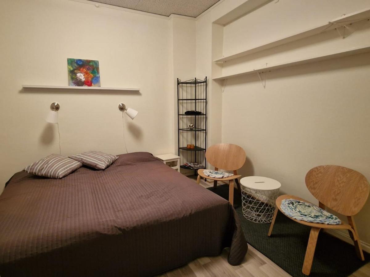 Brukshotellet Oeland - Vandrarhem Degerhamn Екстер'єр фото