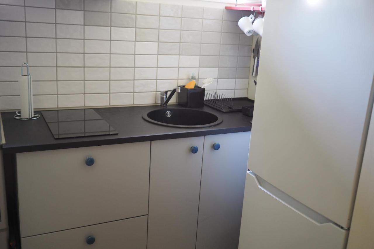 Brukshotellet Oeland - Vandrarhem Degerhamn Екстер'єр фото