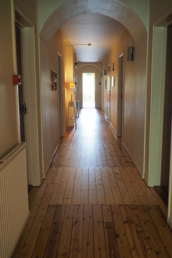 Brukshotellet Oeland - Vandrarhem Degerhamn Екстер'єр фото