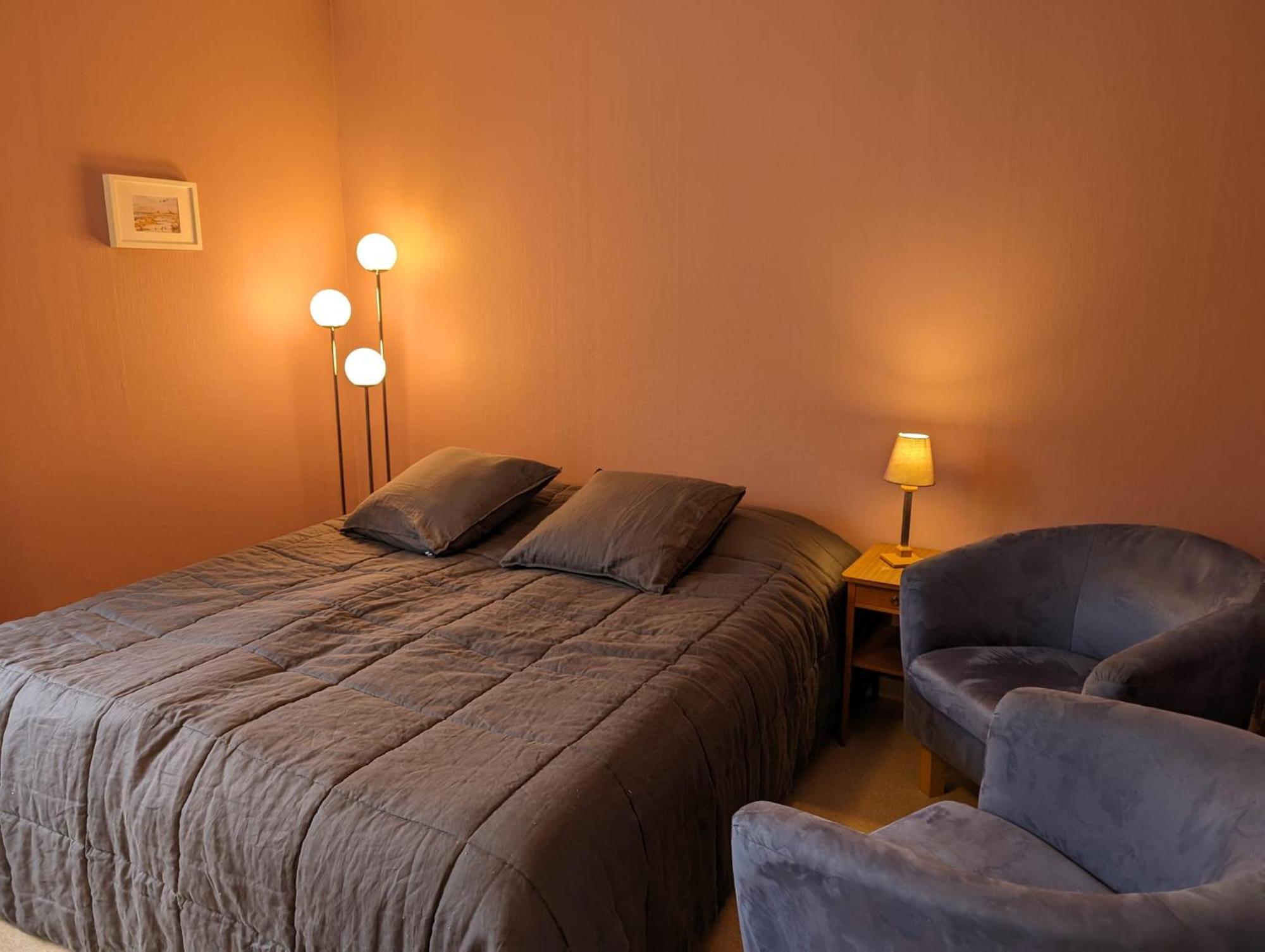 Brukshotellet Oeland - Vandrarhem Degerhamn Екстер'єр фото