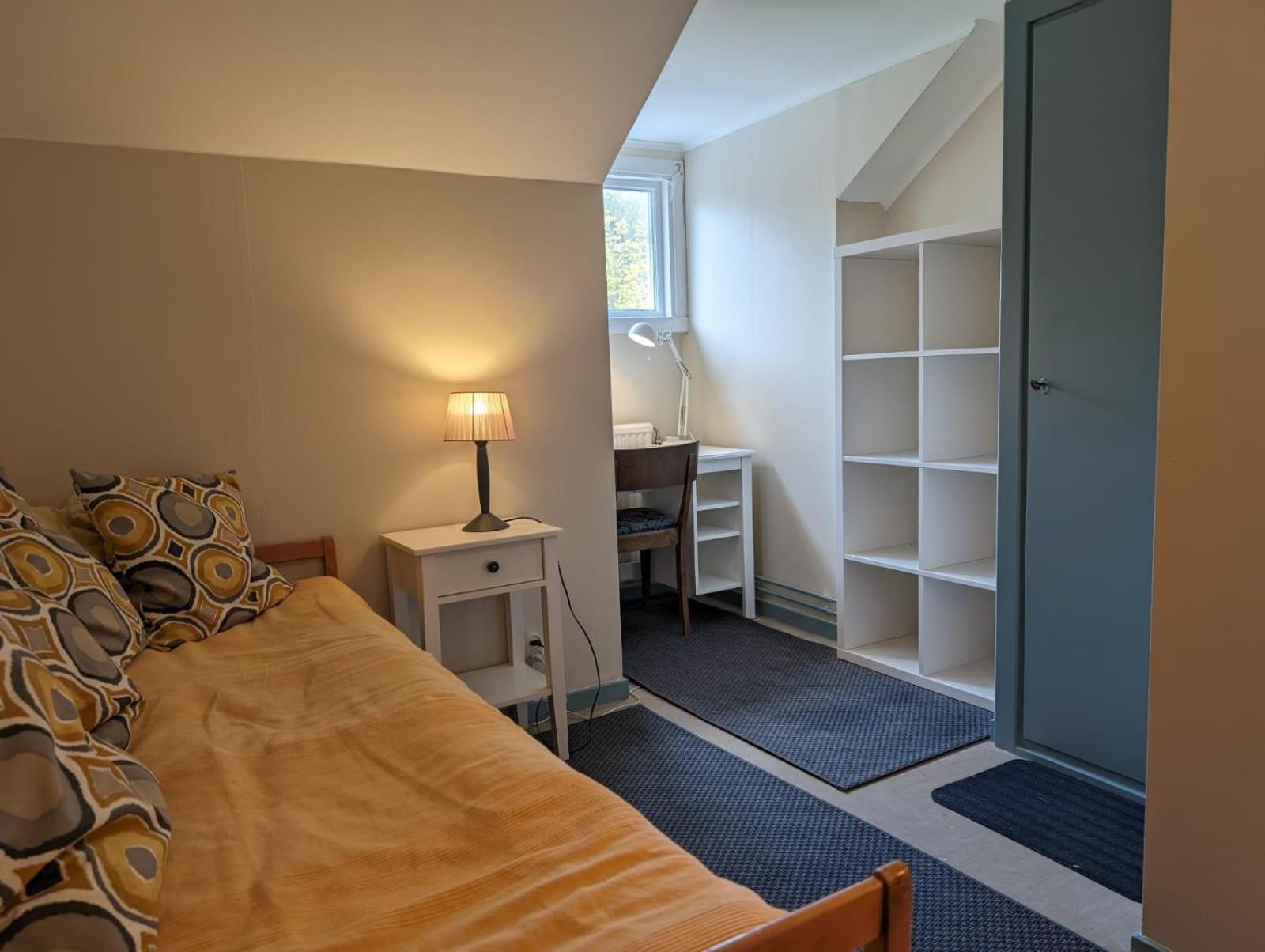 Brukshotellet Oeland - Vandrarhem Degerhamn Екстер'єр фото