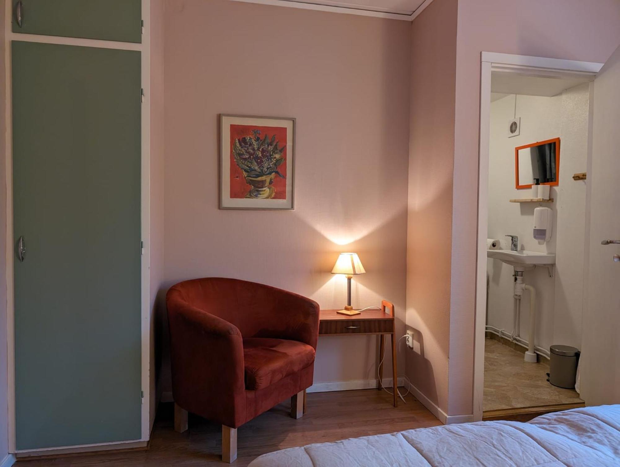 Brukshotellet Oeland - Vandrarhem Degerhamn Екстер'єр фото