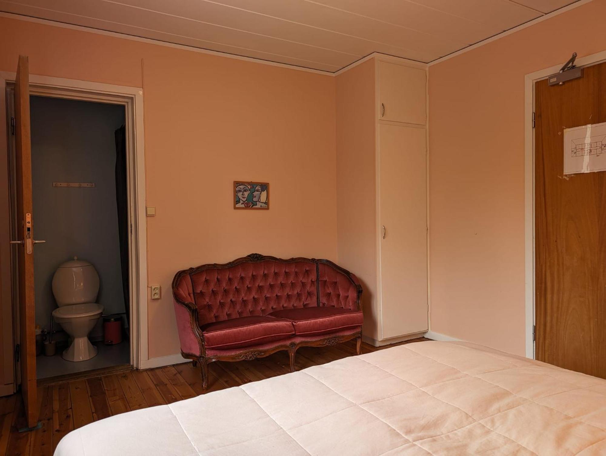 Brukshotellet Oeland - Vandrarhem Degerhamn Екстер'єр фото