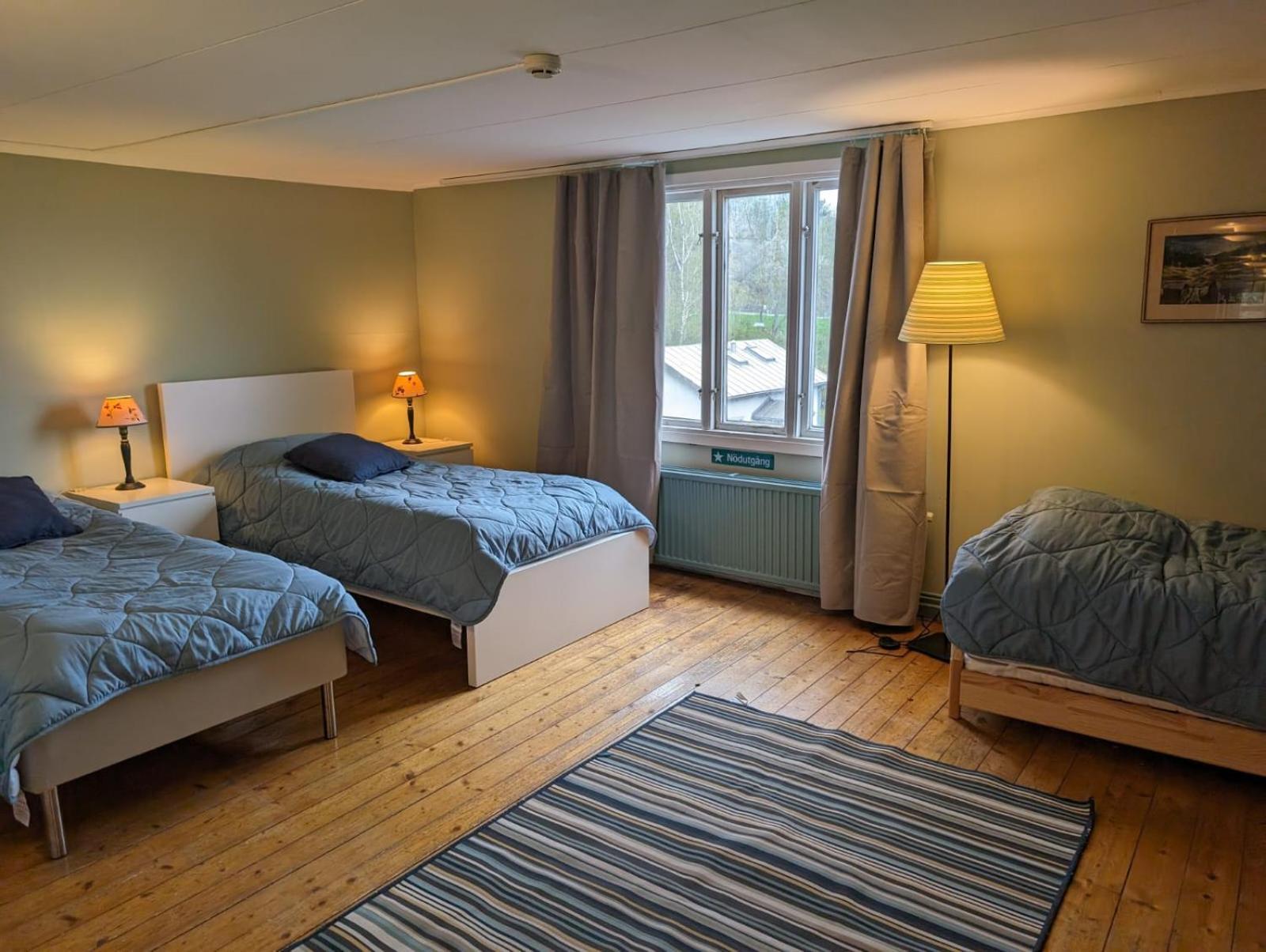 Brukshotellet Oeland - Vandrarhem Degerhamn Екстер'єр фото